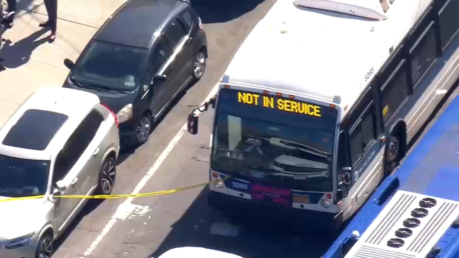 41-year-old man killed in Bronx MTA bus shooting; suspect at large