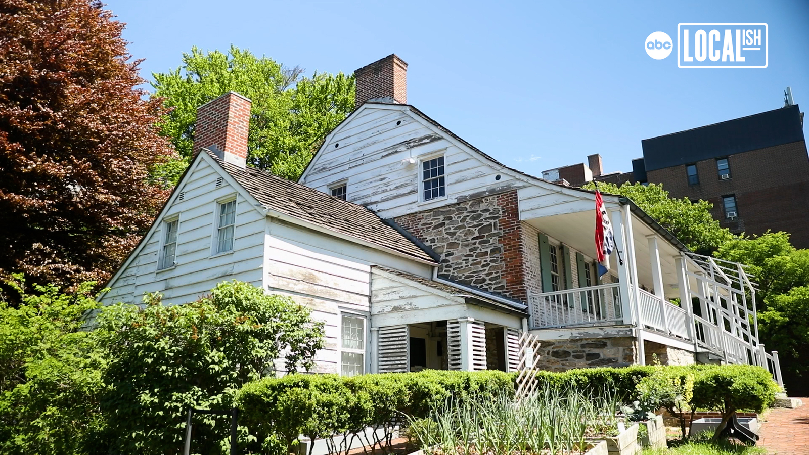 There's an actual farmhouse in Manhattan. It's a portal to the 1700s.