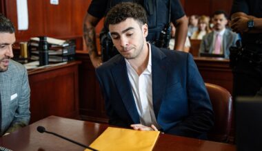 Luigi Mangione to stand trial in Manhattan federal court in January; State trial previously set for September