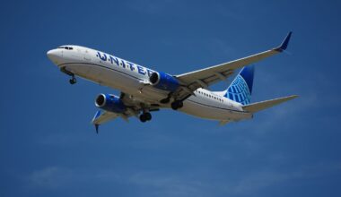 United pilot reports almost hitting drone while landing at Newark Airport