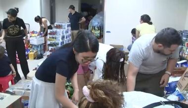 New Yorkers come together to pack supplies for Venezuela following twin earthquakes
