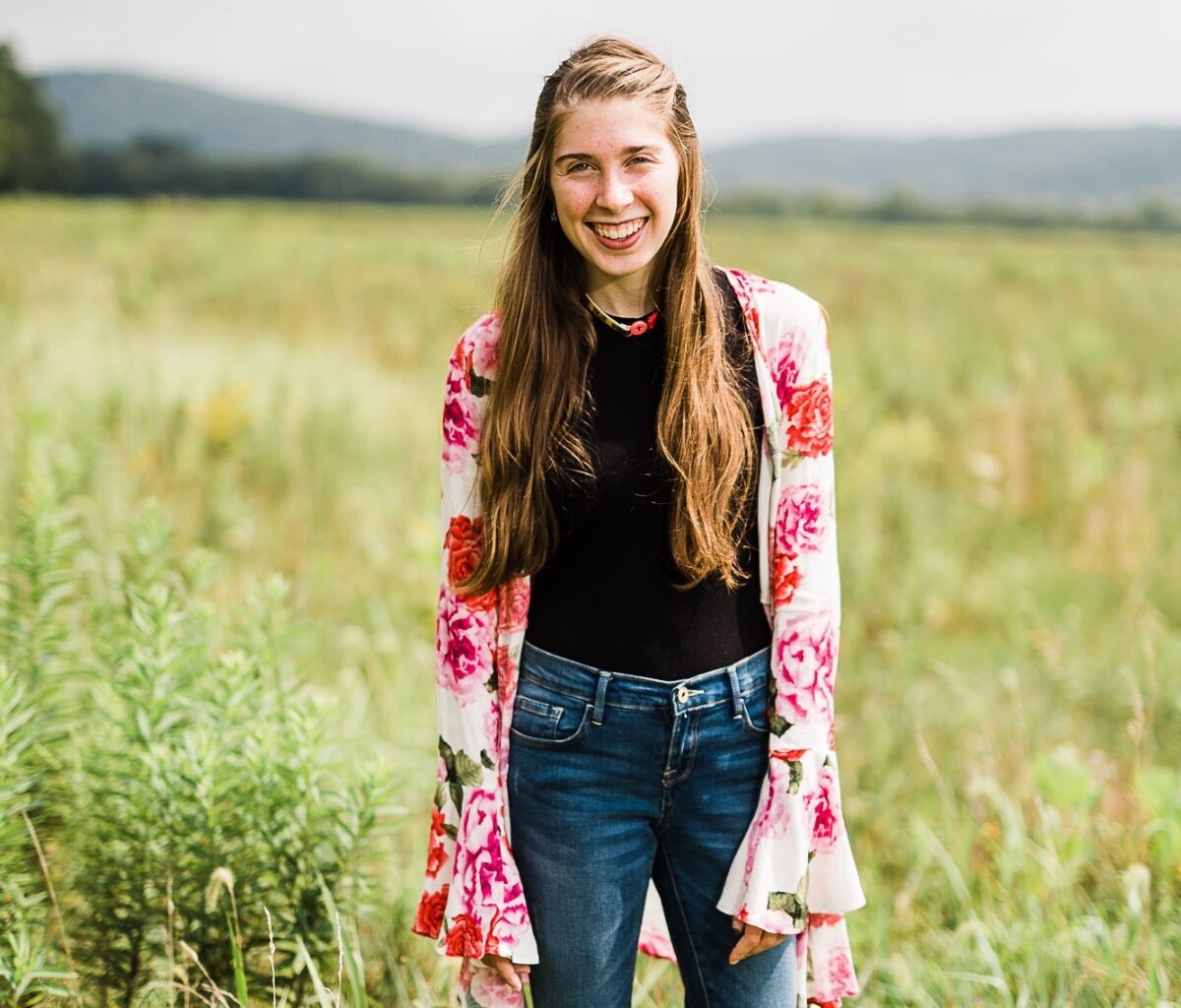 amber ginter headshot