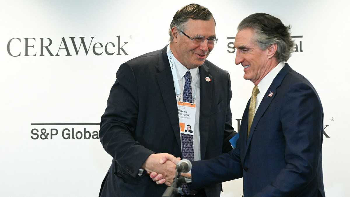 Maine joins lawsuit over deal to end NY offshore wind project