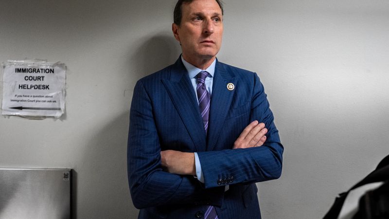 Rep. Dan Goldman addresses Brooklyn coffee shop banning him over his views on Israel