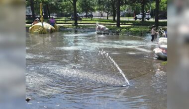 News 12 | Brooklyn | Marine Park Splash Pad Turns Into Makeshift Pool Due To Clogged Drain As Residents Demand City Action