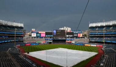 Yankees, Red Sox in rain delay on Saturday night