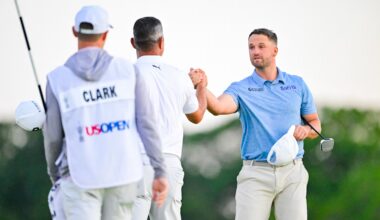 Clark Takes Wind out of Shinnecock Hills With 6-under 64