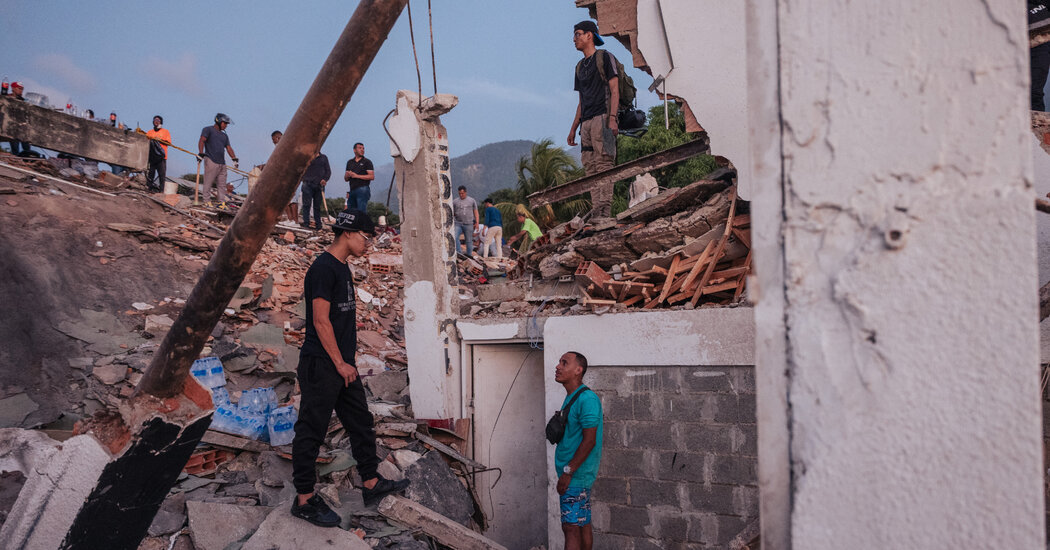 Venezuela Earthquakes Live Updates: Death Toll Rises to Over 900 and Nearly 3,000 Injured as Search Continues