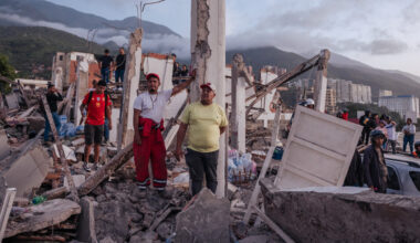 Venezuela Earthquakes Live Updates: Death Toll Rises to Over 900 and Nearly 3,000 Injured as Search Continues