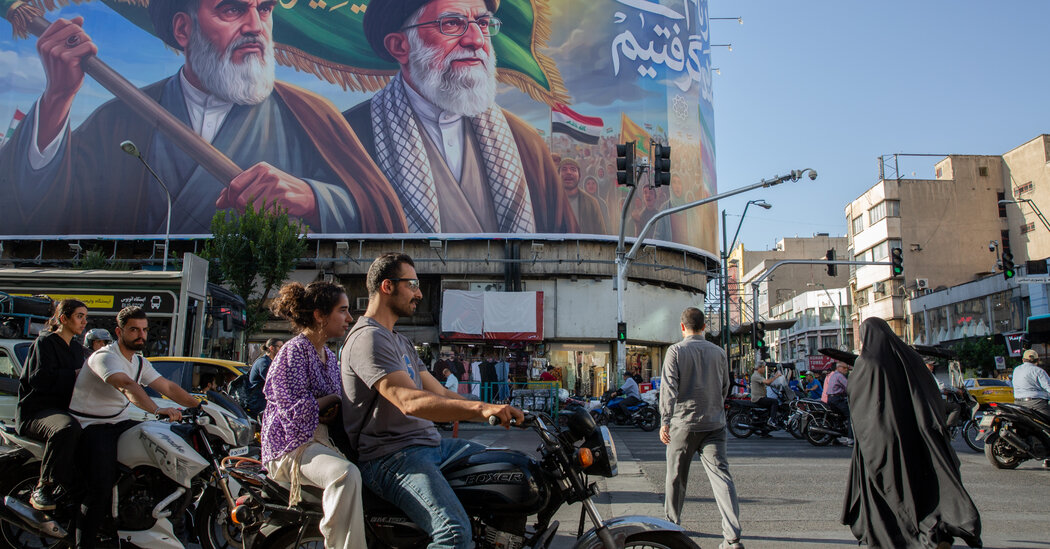 Live Updates: Iran Strikes U.S. Sites in Bahrain and Kuwait as Attacks Show Few Signs of De-escalation