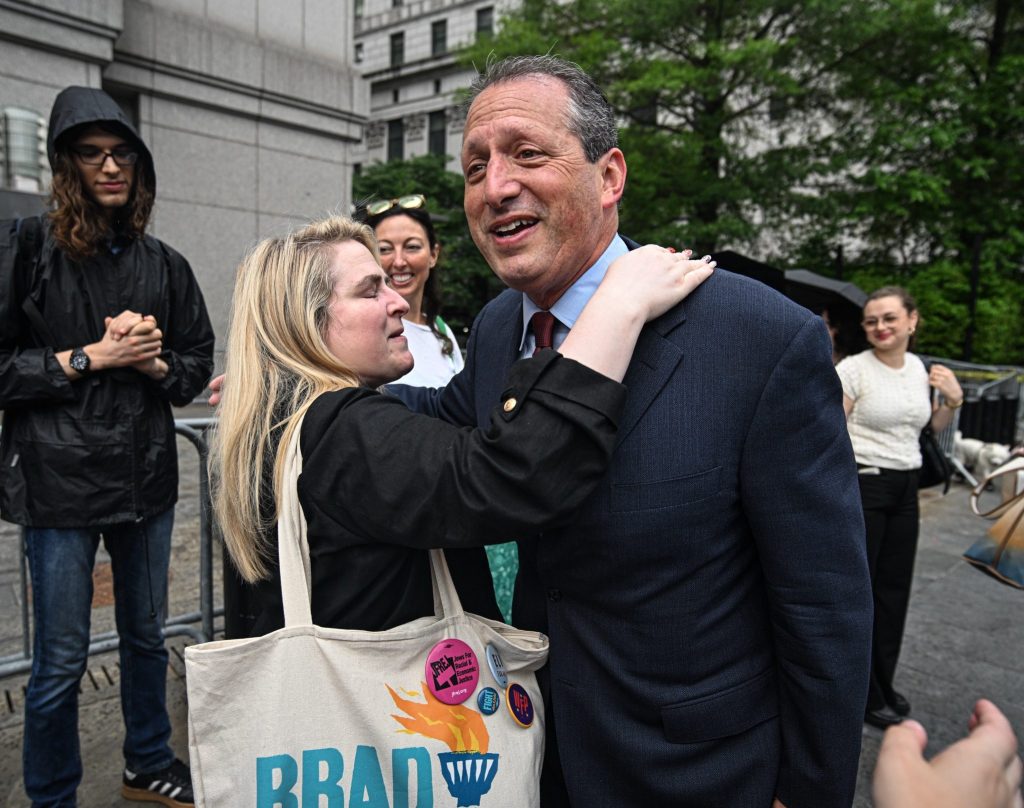 Brad Lander trial focuses on minor offense, major issue amid congressional campaign