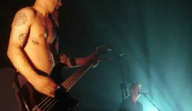 90s Rock Band Queens of the Stone Age Plays 'Run Pig Run' Live for First Time Since 2008