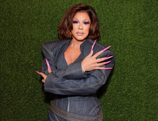 Shuga Cain in 'RuPaul's Drag Race All Stars'
