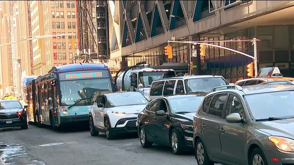 World Cup match day for NY and NJ: Gridlock alert in Manhattan as game ends at rush hour – NBC New York