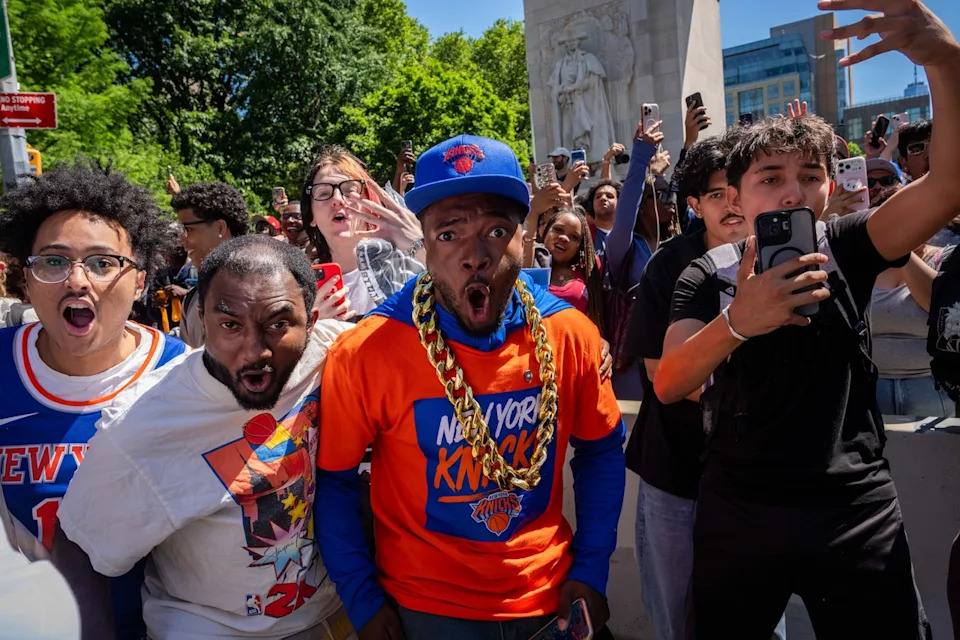 New York Knicks fans wait for actor and comedian Druski, for an event which was canceled by NYPD, at Washington Square Park ahead of Game 3 of the NBA Finals between New York Knicks and San Antonio Spurs on June 8, 2026 in New York City. (Photo by Adam Gray/Getty Images)
