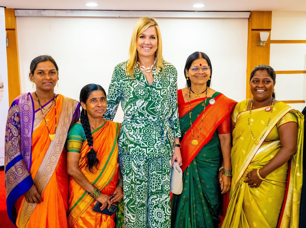 Queen Máxima's carefully selected wardrobe continues to make a statement throughout her India tour.