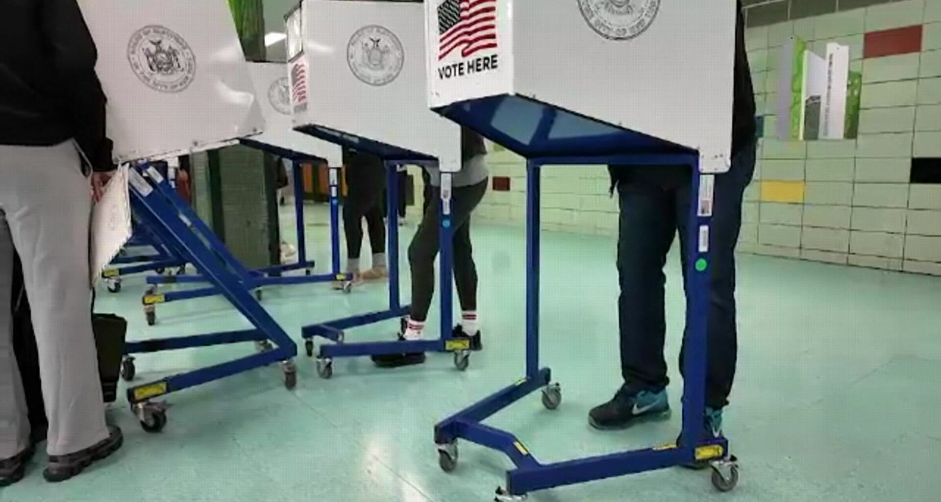 News 12 | Bronx | Bronx Voters Prepare For Nyc Primary As Early Voting Begins Key Congressional Race Draws Attention