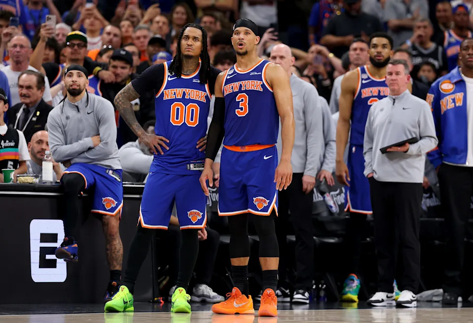Jordan Clarkson #00 and Josh Hart #3 of the New York Knicks look on during the fourth quarter.