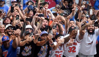 Brooklyn Shows up For The Knicks