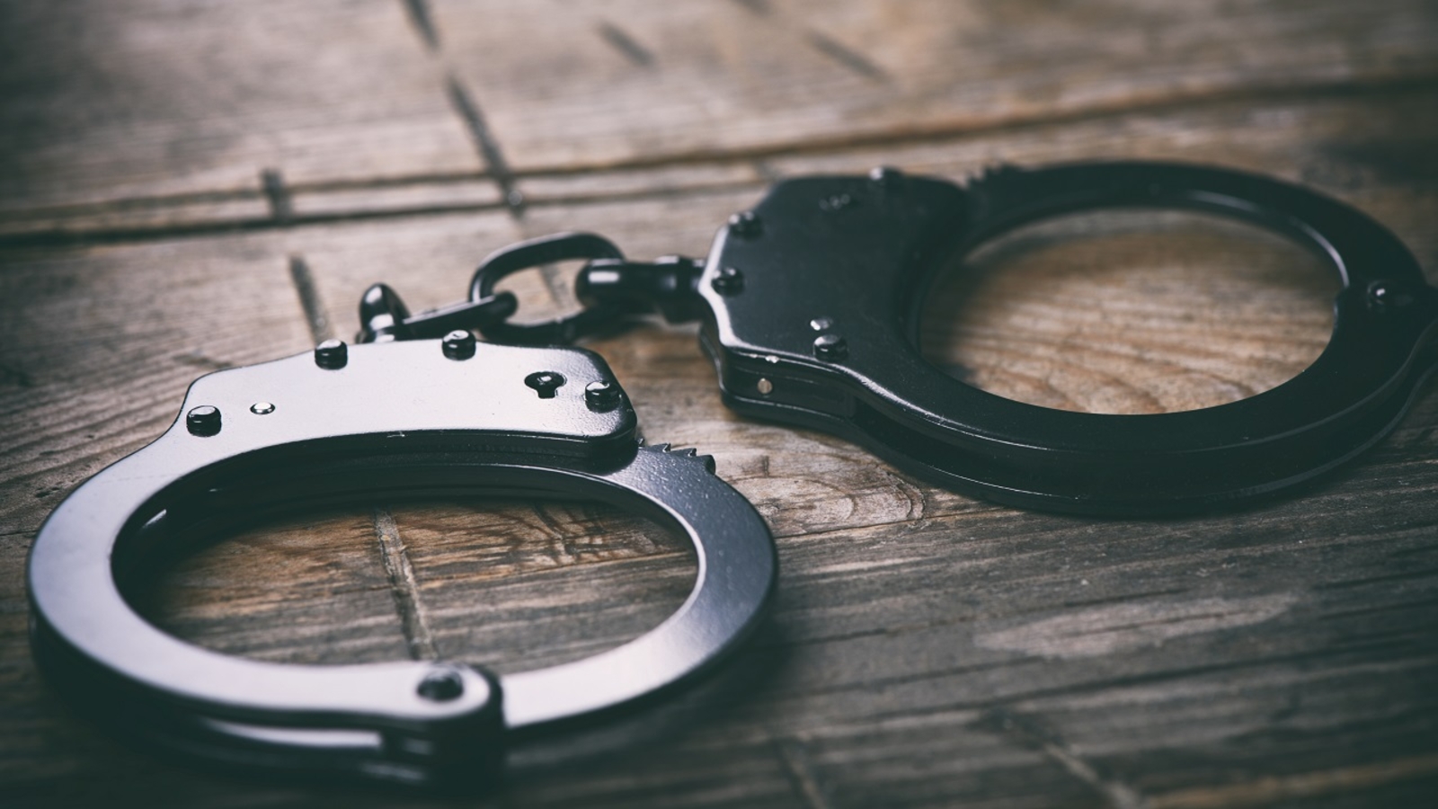 New York man charged with using 13-year-old daughter in drug sale scheme