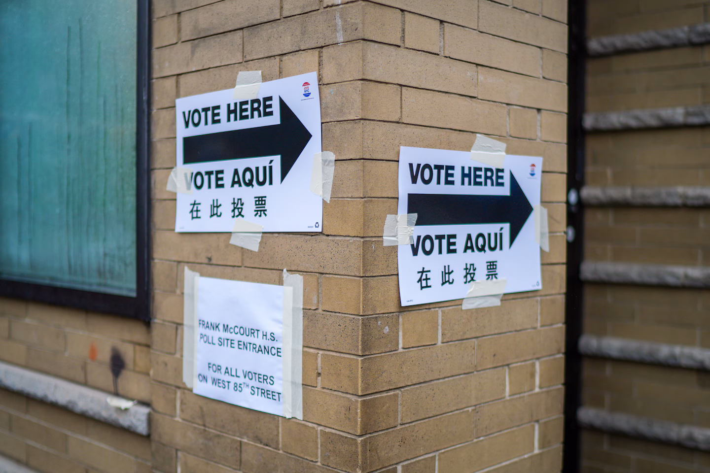 The Latest: Primaries bring out voters in New York, Maryland, South Carolina and Utah