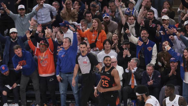 Knicks fans flood Manhattan streets after historic Game 4 victory vs. Spurs