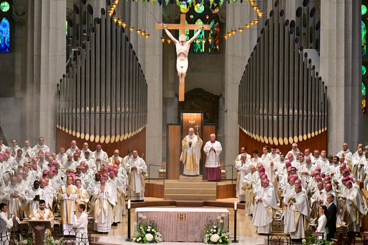 More than 200 bishops joined Pope Leo XIV for the solemn Eucharistic celebration inside the Sagrada Família