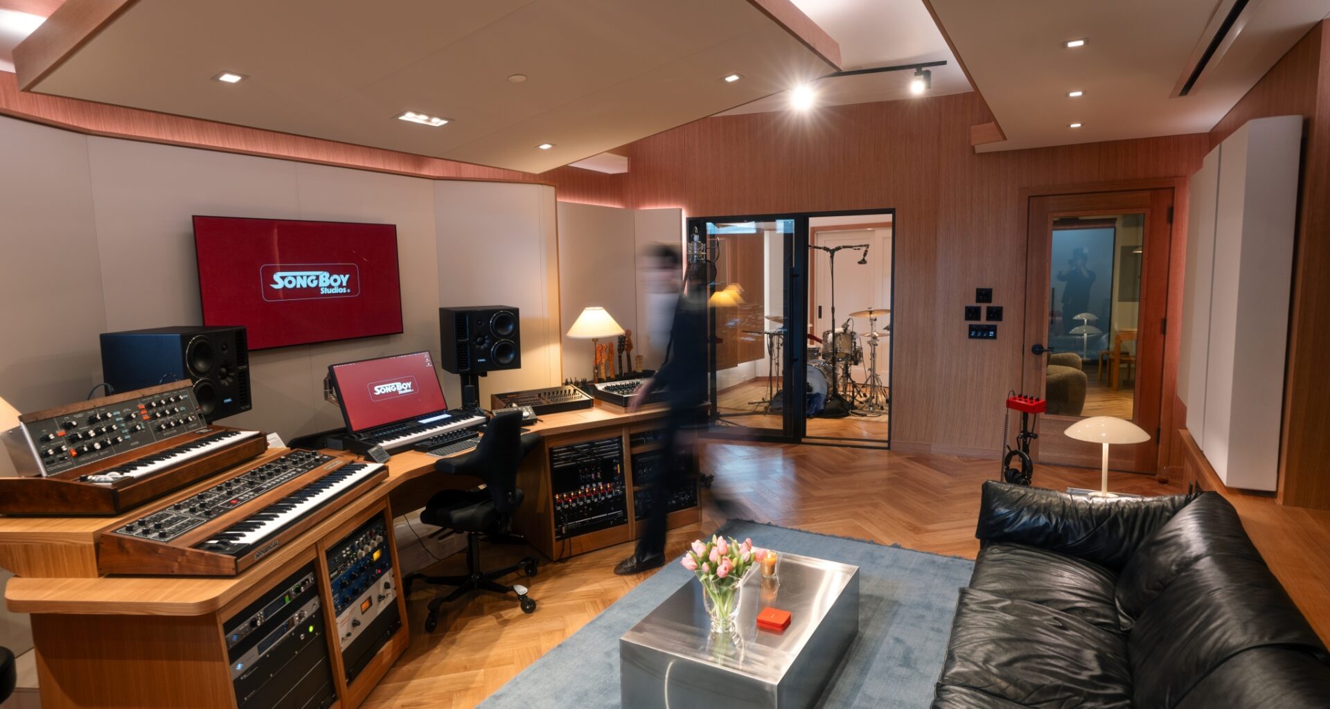 A Studio Opens in Brooklyn