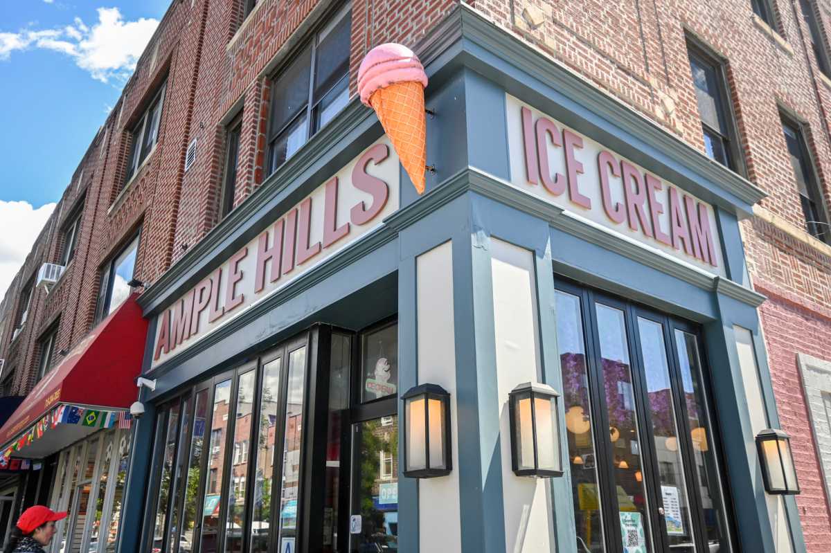 Top ten ice cream spots to hit up in western Queens to beat the summer heat – QNS