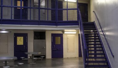 Manhattan man dies in custody at the Riley County Jail | News