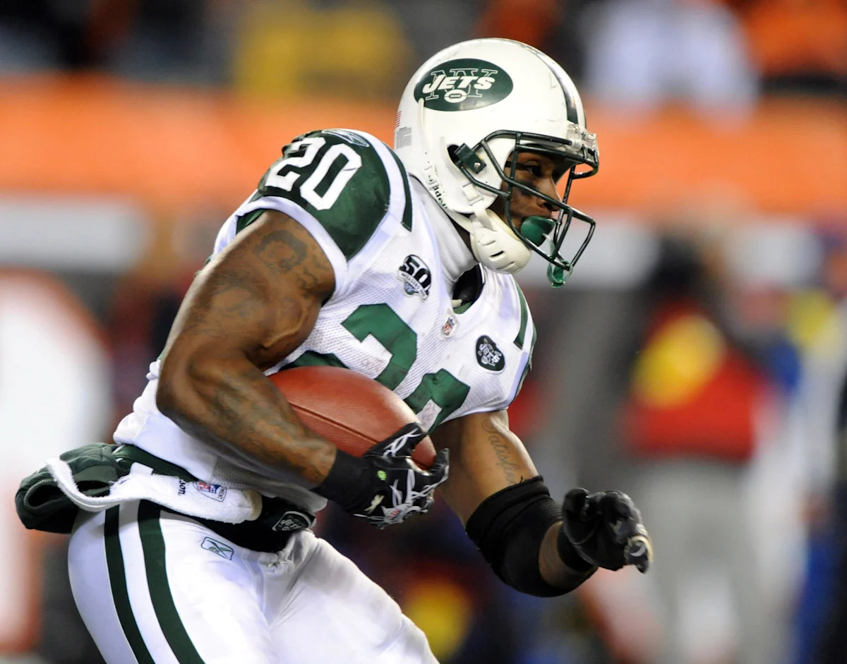 New York Jets Flight Connections 06/08/26