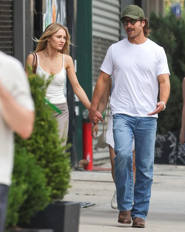 Glen Powell and Michelle Randolph.Credit: TheImageDirect.com