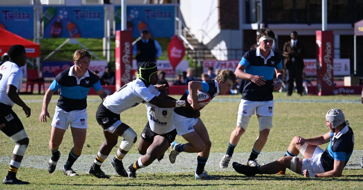 Stubborn Queen’s defence stymies St Andrew’s attack