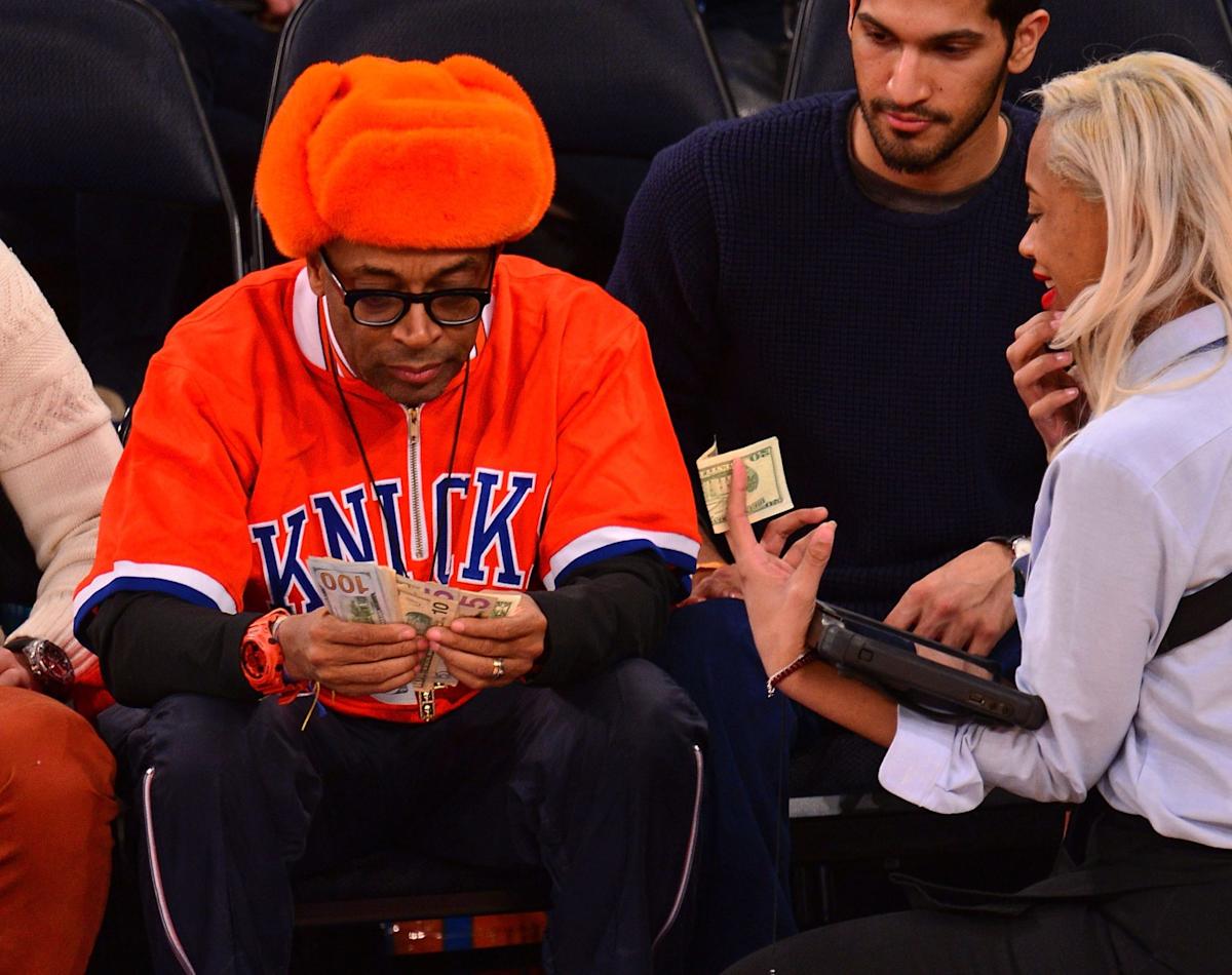 This NYC bar just covered everyone’s tabs because the Knicks won, and used Kalshi to hedge their bets