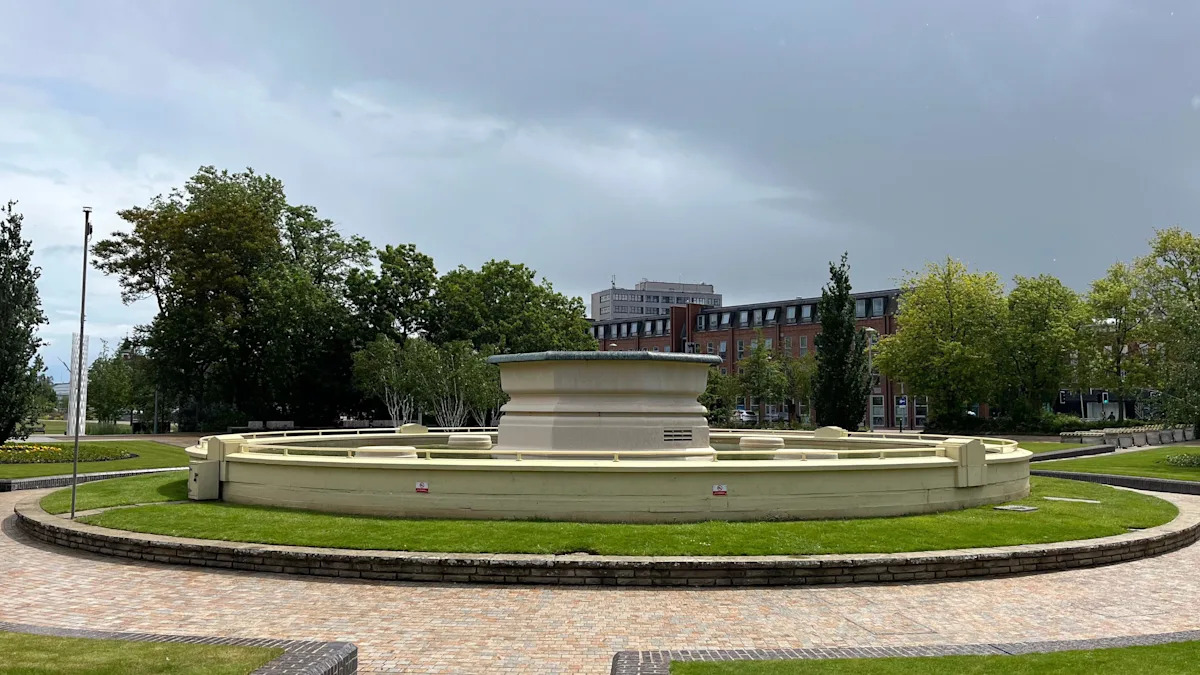 Fountain switched off after vandalism
