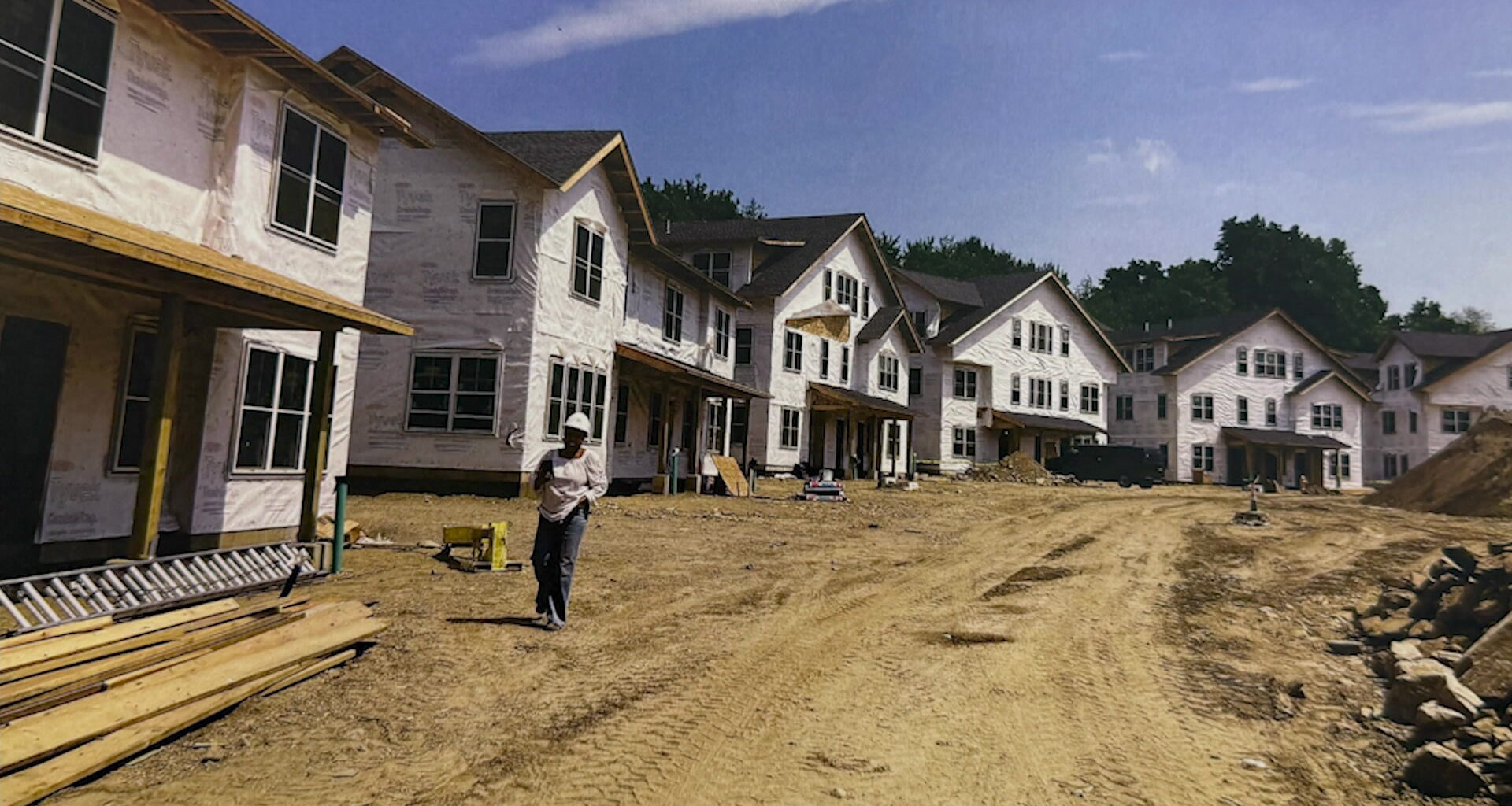 News 12 | Brooklyn | Federal Housing Bill Could Mean Cheaper Homes In Ct But Will President Trump Sign It