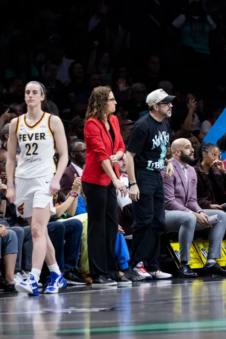 NEW YORK, NEW YORK - JUNE 6: Actor and New York Liberty fan Jason Sudeikis cheers on the team from the sidelines as they face the Indiana Fever at Barclays Center on June 6, 2026, in New York City. NOTE TO USER: User expressly acknowledges and agrees that, by downloading and/or using this Photograph, User is consenting to the terms and conditions of the Getty Images License Agreement. (Photo by Michelle Farsi/Getty Images)