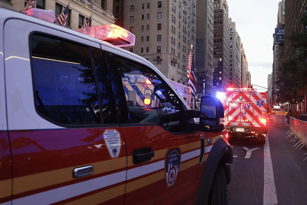 6 injured in knife attack at New York City’s Penn Station