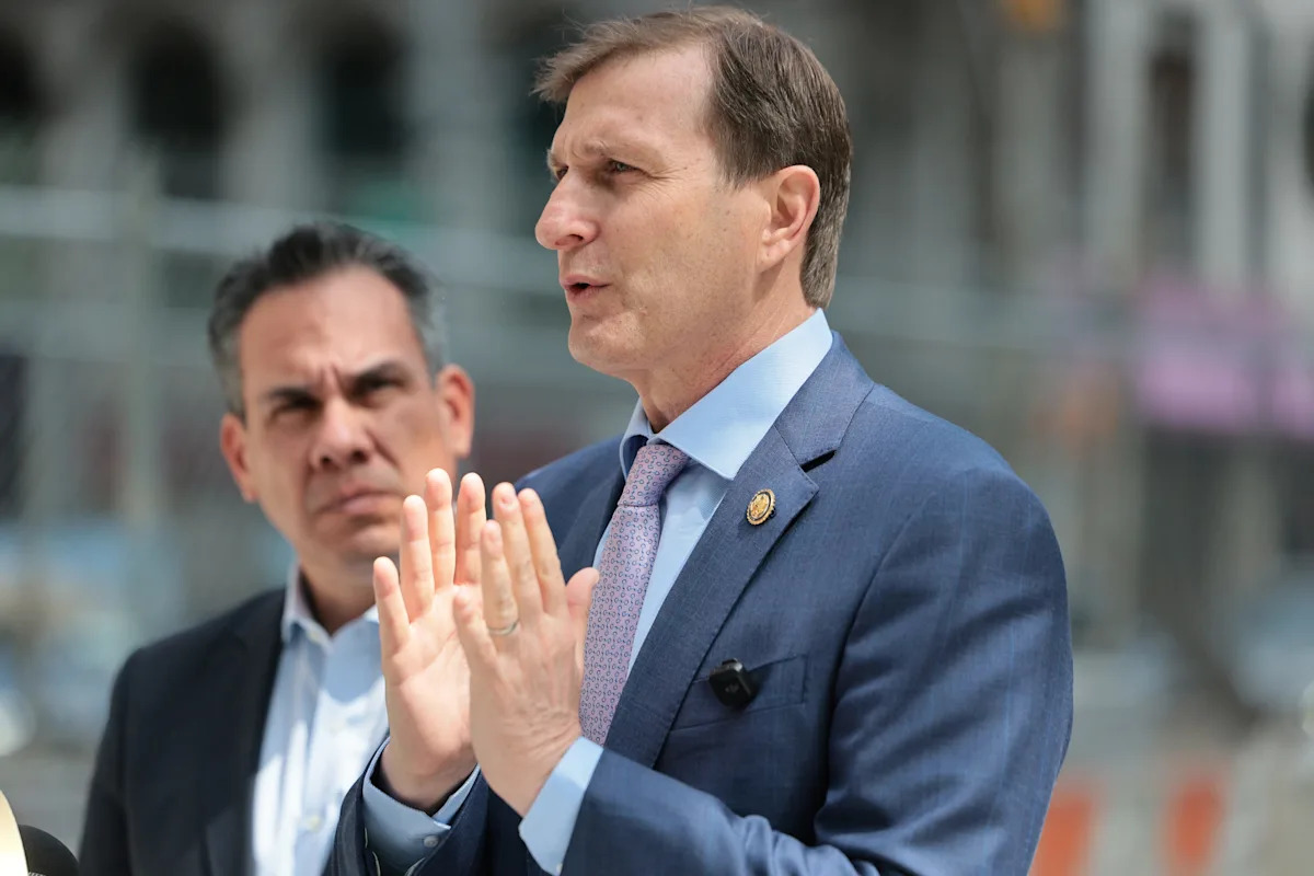 Why a Brooklyn coffee shop banned a congressman after his visit