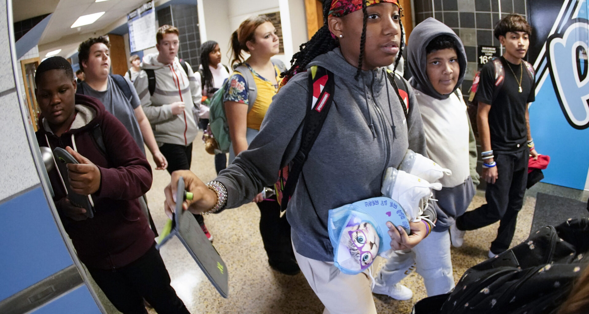 New York teachers union calls for aggressive limits on AI