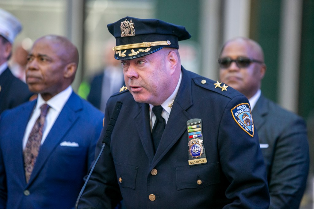 NYPD Manhattan chief swept up in federal bribery probe puts in retirement papers