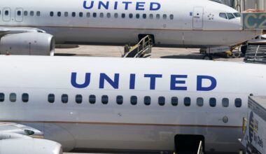 Hear it: Newark-bound United pilot declares, “We almost hit a drone” – NBC New York