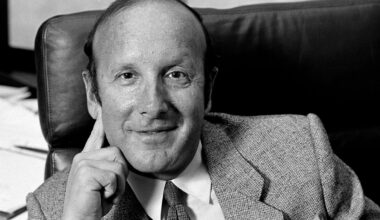 Watch Clive Davis funeral live in NYC – NBC New York