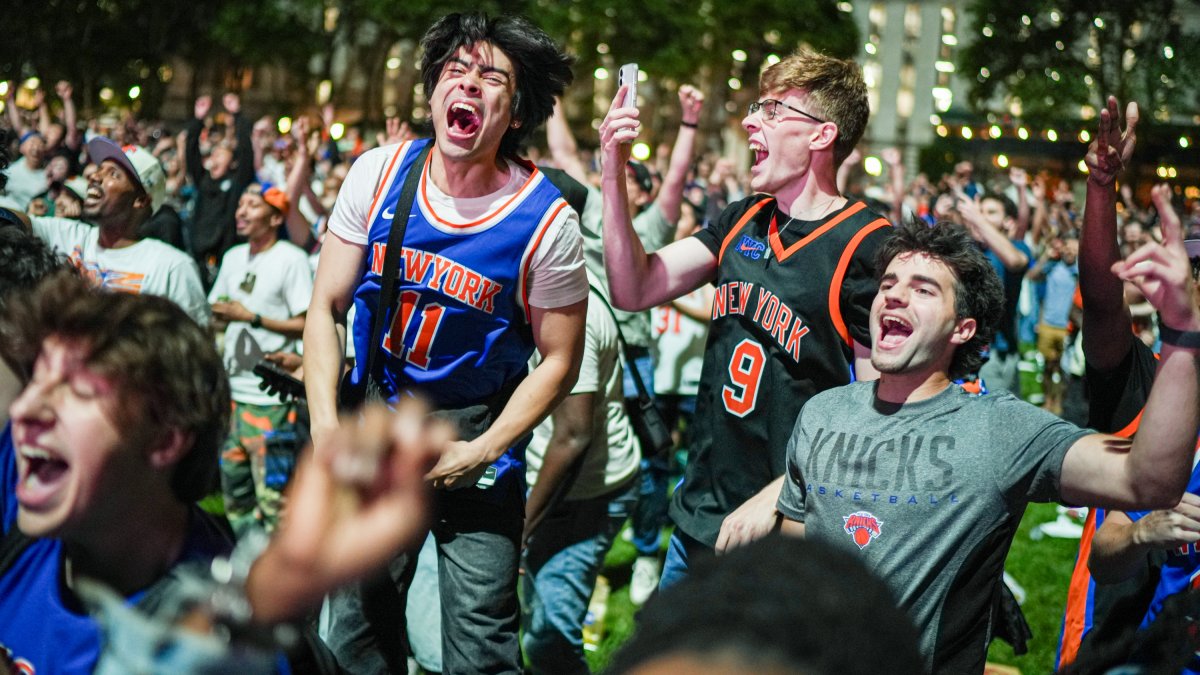 Even with loss, Knicks fever continues to sweep NY for NBA Finals – NBC New York