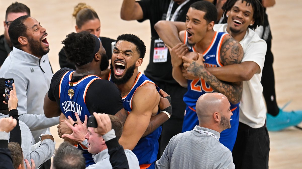 Live updates: Knicks beat Spurs, win first NBA title since 1973 – NBC New York