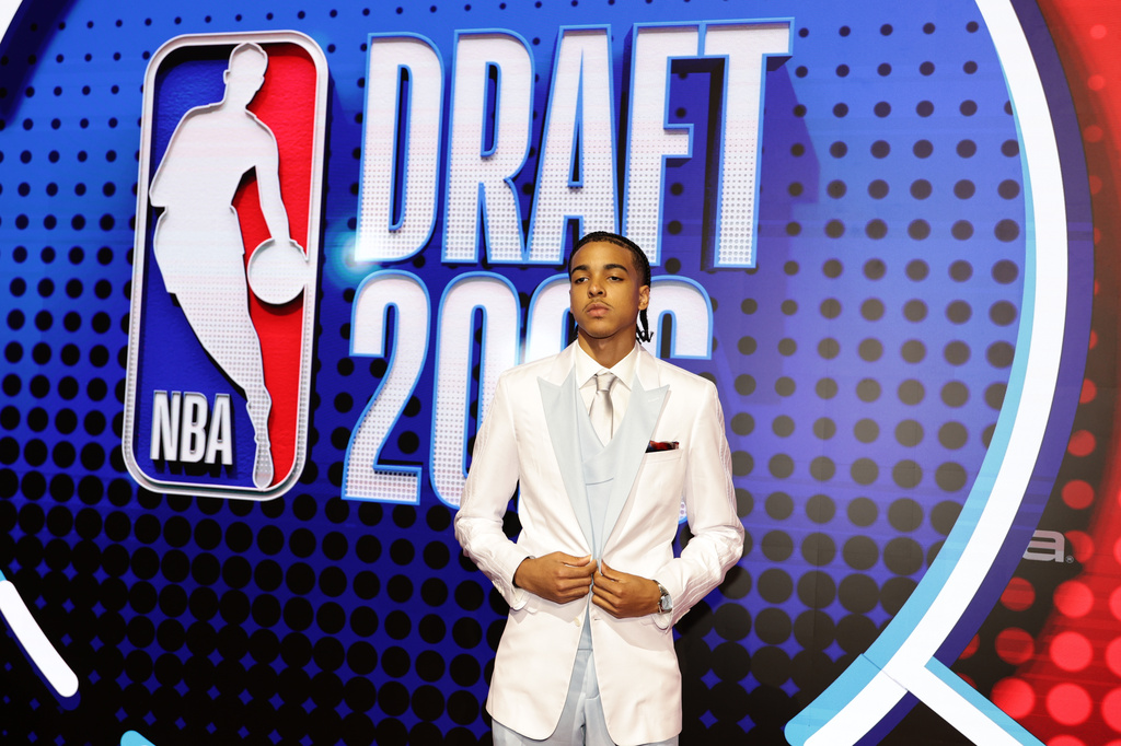 Nets select Louisville guard Mikel Brown Jr. with No. 6 pick