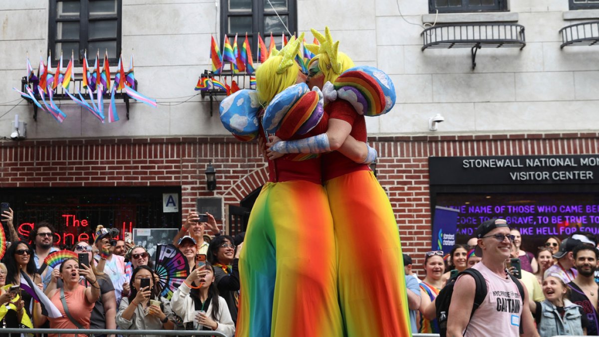 NYC Pride March paints Manhattan streets rainbow for annual parade – NBC New York