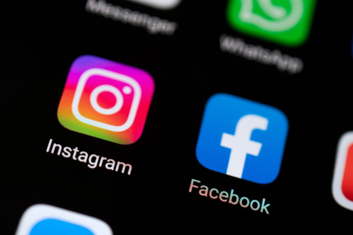 Facebook and Instagram down as Meta products hit with widespread outage