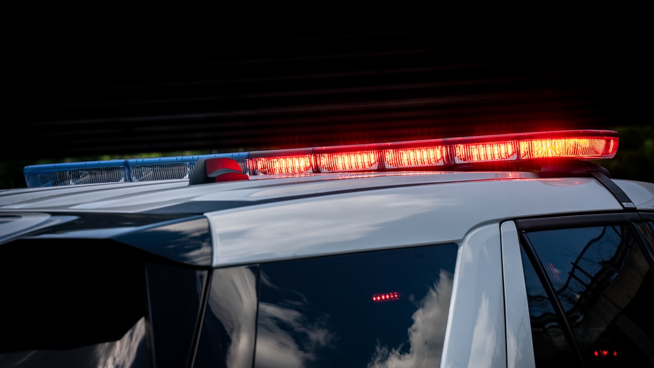 2-year-old drowns in pool at Anne Arundel County home