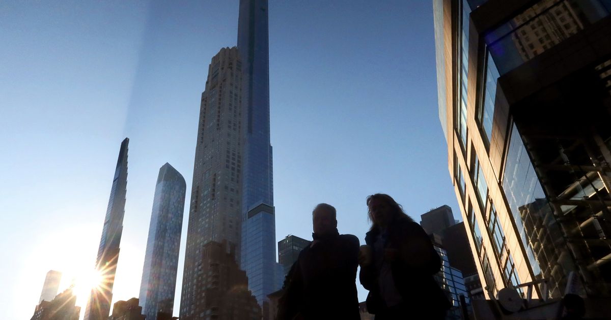 New York City’s Pied-a-Terre Tax Hasn’t Affected the Luxury Market — So Far – Commercial Observer
